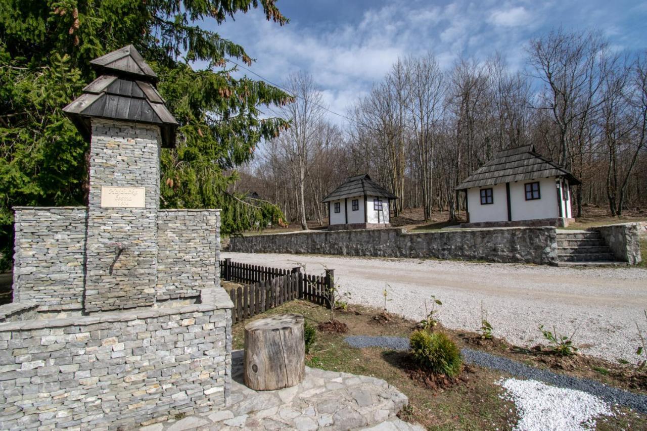 Dubovsko Holiday Park Hajducka Cesma מראה חיצוני תמונה