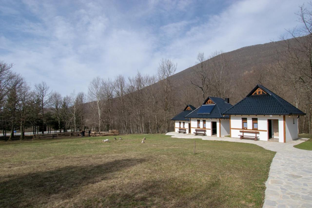 Dubovsko Holiday Park Hajducka Cesma מראה חיצוני תמונה
