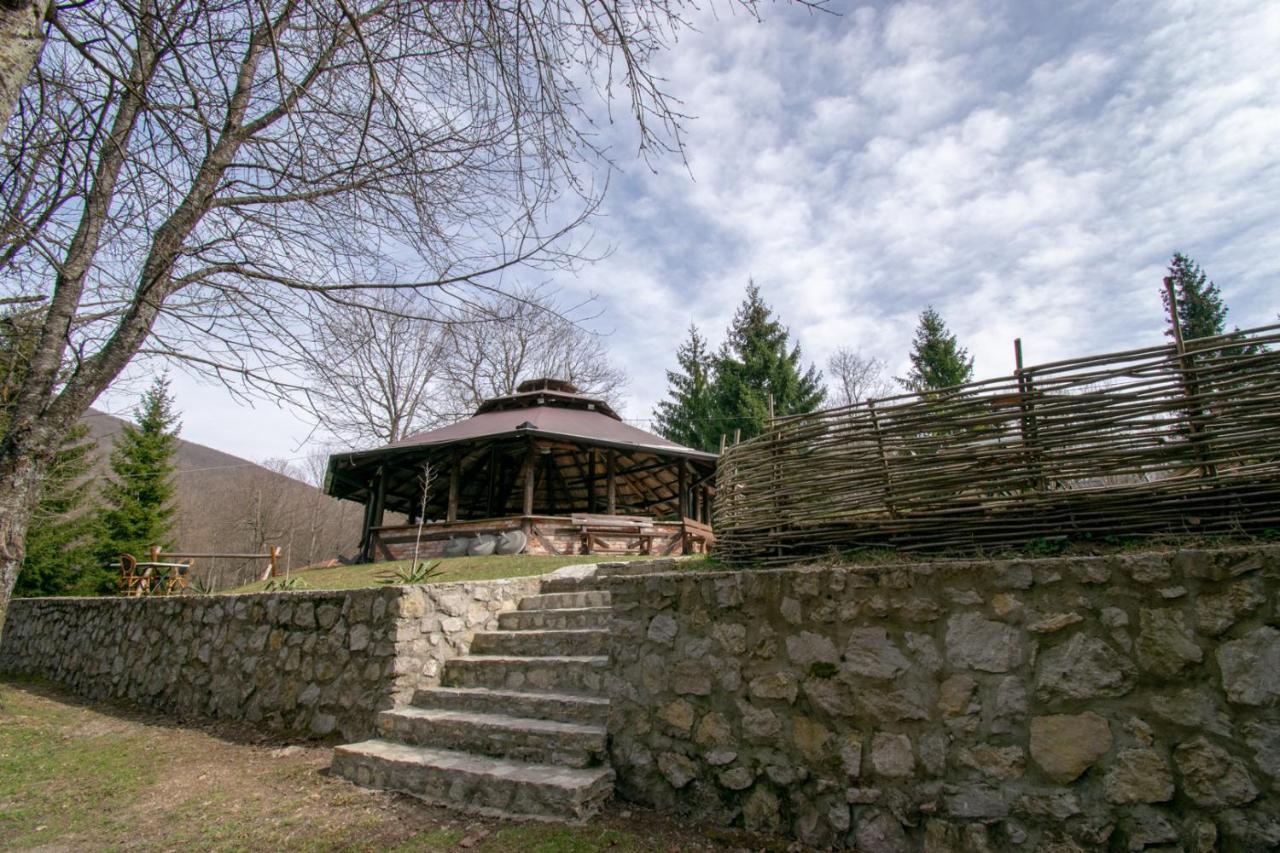 Dubovsko Holiday Park Hajducka Cesma מראה חיצוני תמונה