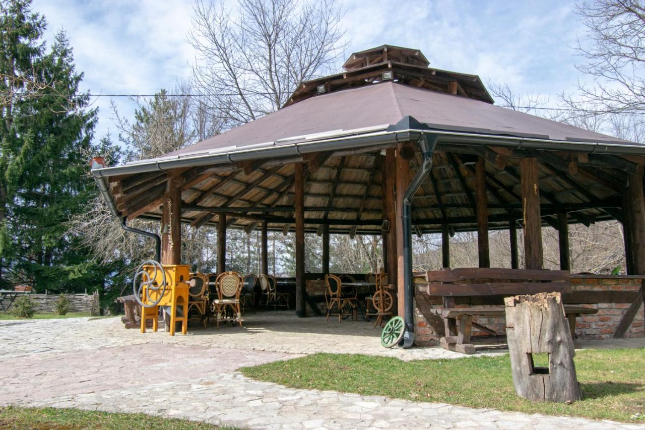 Dubovsko Holiday Park Hajducka Cesma מראה חיצוני תמונה
